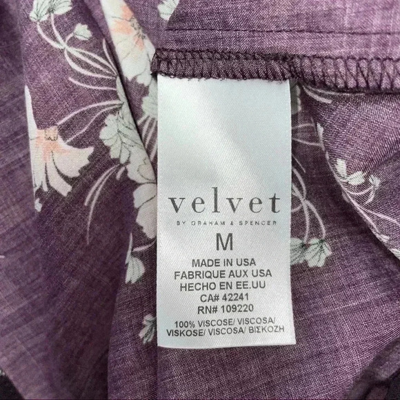 Anthropologie -- Velvet by Graham & Spencer  Blouse - Picture 5 of 6